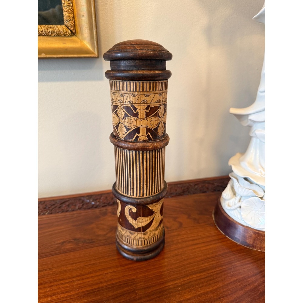 Vintage Lombok Bamboo Lidded Container, Hand Made in Indonesia, 10" - Picture 8 of 13